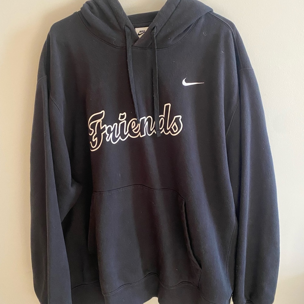 Nike Men's Black Hoodie Sweater